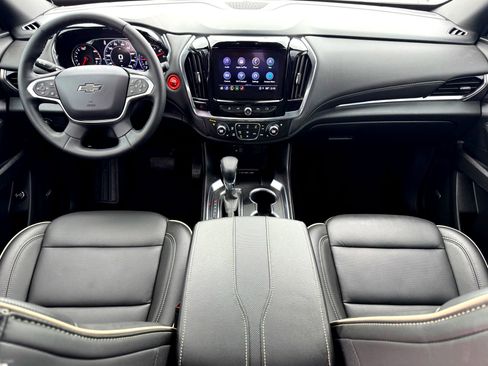 Used 2023 Chevrolet Traverse Premier w/ Redline Edition image 24