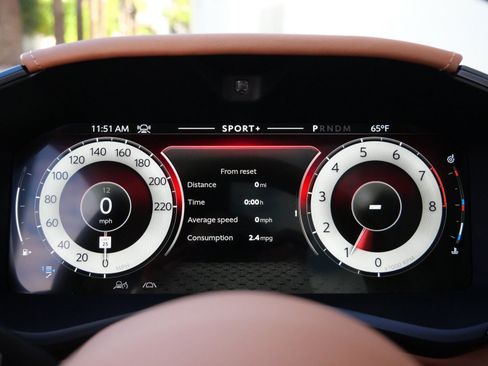 New 2026 Aston Martin DBX 707 image 6