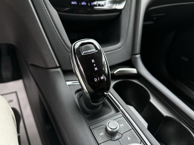 Used 2023 Cadillac XT5 Premium Luxury w/ Technology Package FWD image 28