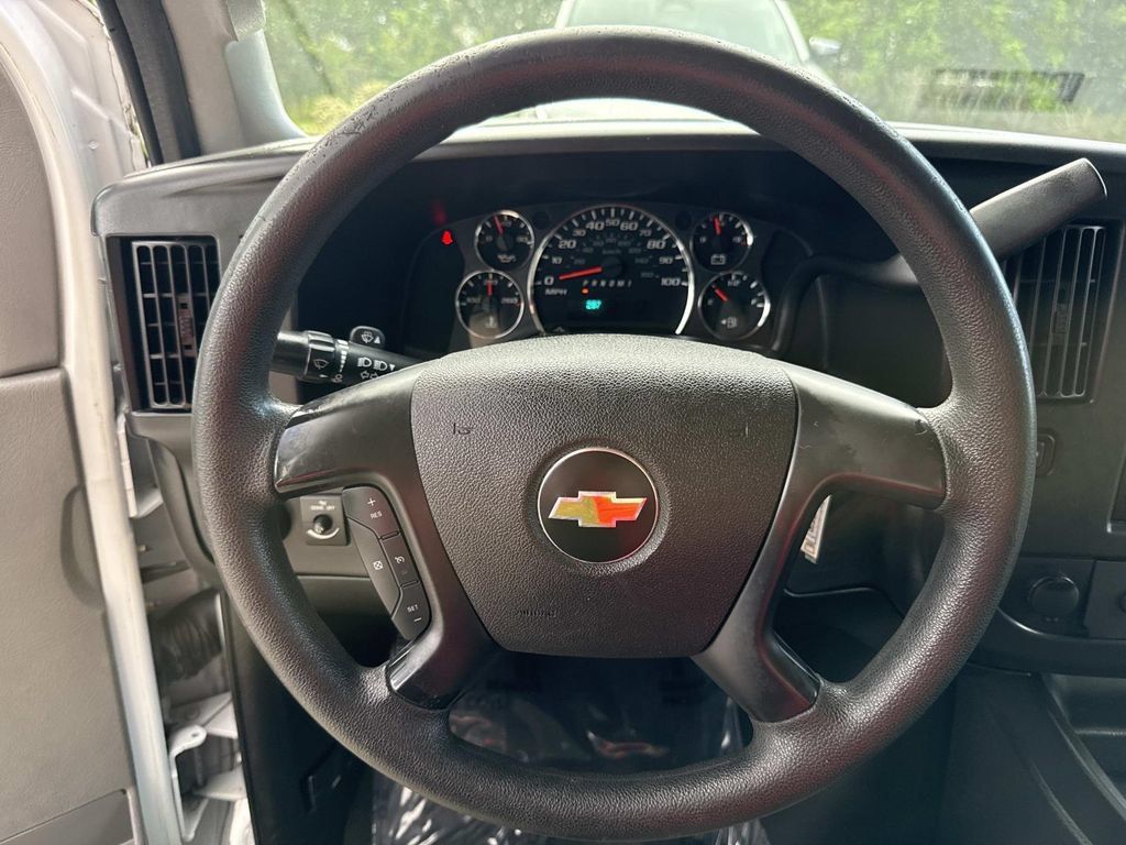 Used 2016 Chevrolet Express 3500 LT w/ LT Preferred Equipment Group RWD image 29
