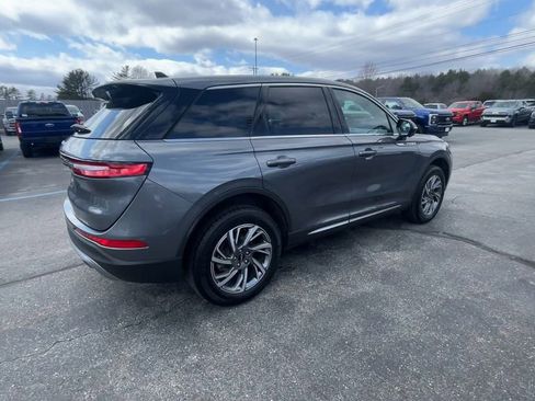Used 2025 Lincoln Corsair AWD w/ Equipment Group 101A image 19