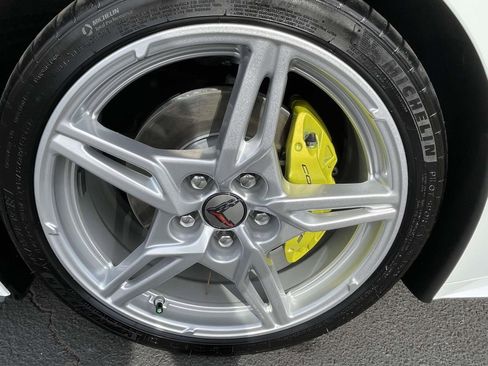 Used 2023 Chevrolet Corvette Stingray Preferred Cpe w/ 2LT RWD image 9