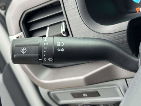 Used 2025 Ford F150 XLT w/ Equipment Group 302A MID image 21