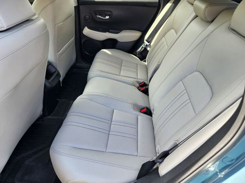 Used 2024 Honda HR-V EX-L image 11
