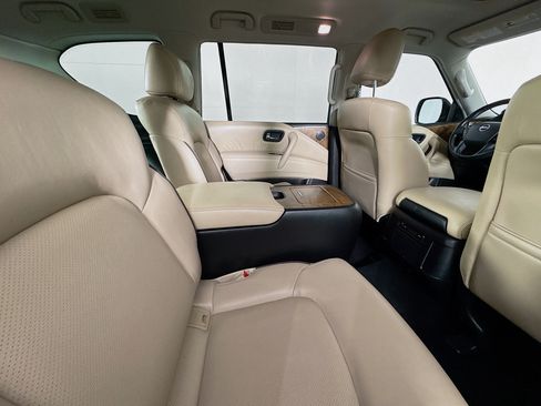 Used 2022 Nissan Armada SL w/ Captain's Chairs Package RWD image 25