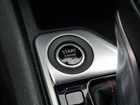 Used 2024 Nissan Sentra SR FWD image 23