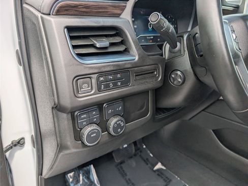Used 2023 Chevrolet Tahoe Z71 w/ Luxury Package AWD/4WD image 26