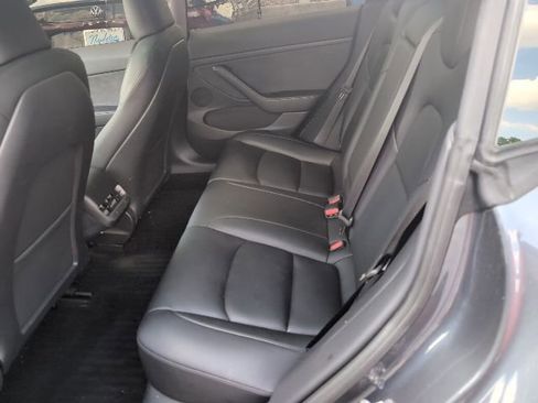 Used 2023 Tesla Model 3 Standard Range RWD image 19