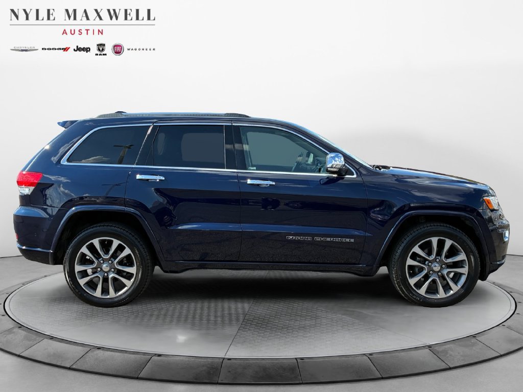 Used 2017 Jeep Grand Cherokee Overland w/ Jeep Active Safety Group RWD image 17