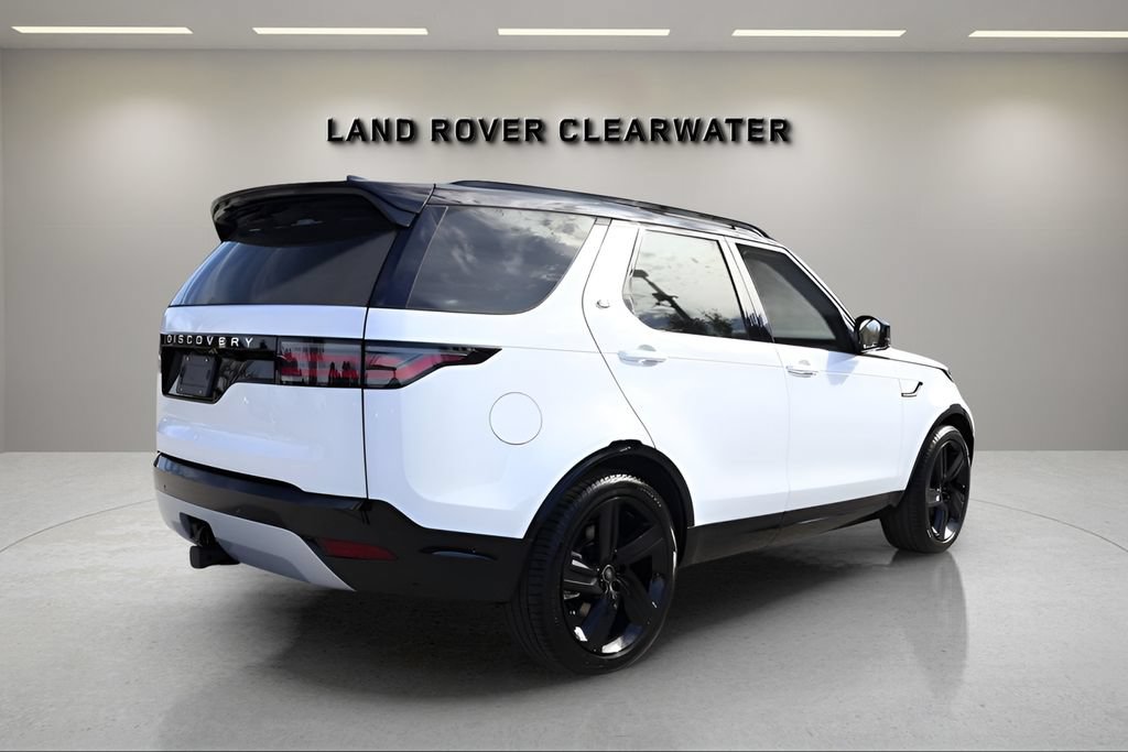 Used 2026 Land Rover Discovery Limited Edition AWD/4WD image 5