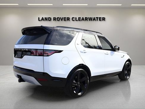 Used 2026 Land Rover Discovery Limited Edition AWD/4WD image 5