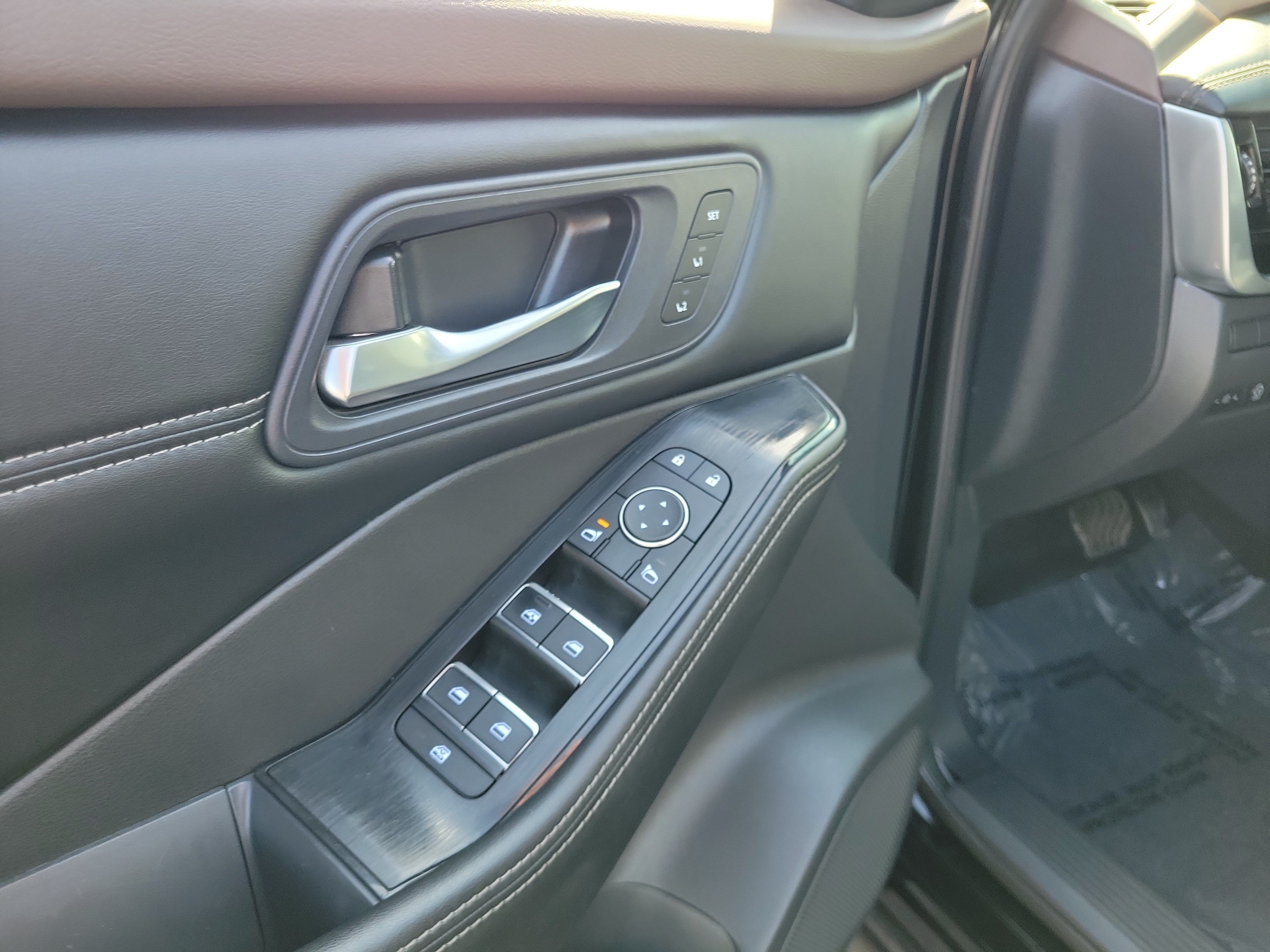 Certified 2023 Nissan Rogue SL w/ SL Premium Package AWD/4WD image 18