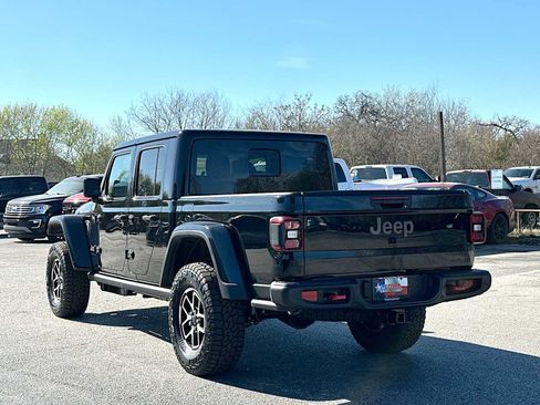 New 2026 Jeep Gladiator Rubicon image 13