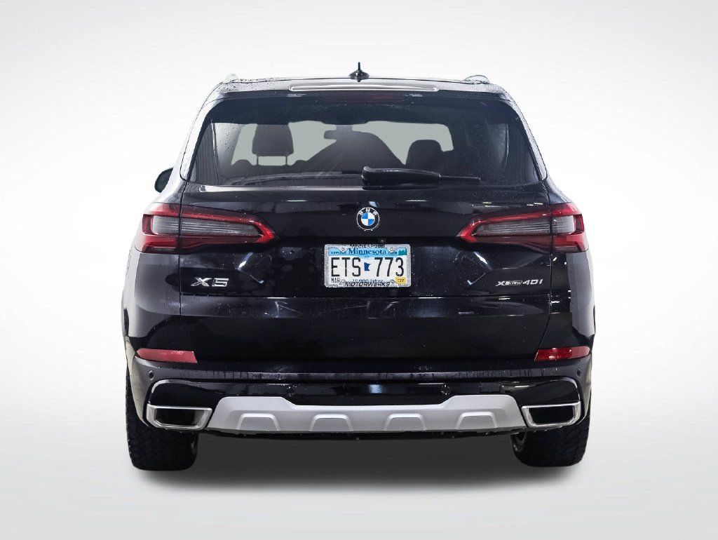 Used 2020 BMW X5 xDrive40i w/ Convenience Package AWD/4WD image 4
