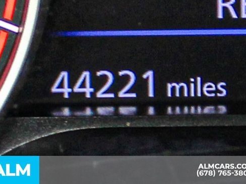 Used 2025 Nissan Altima 2.5 SV FWD image 39