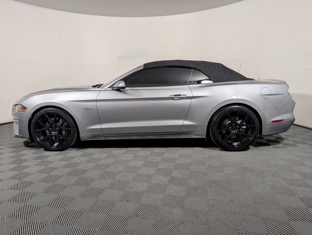 Used 2020 Ford Mustang GT Premium RWD image 4