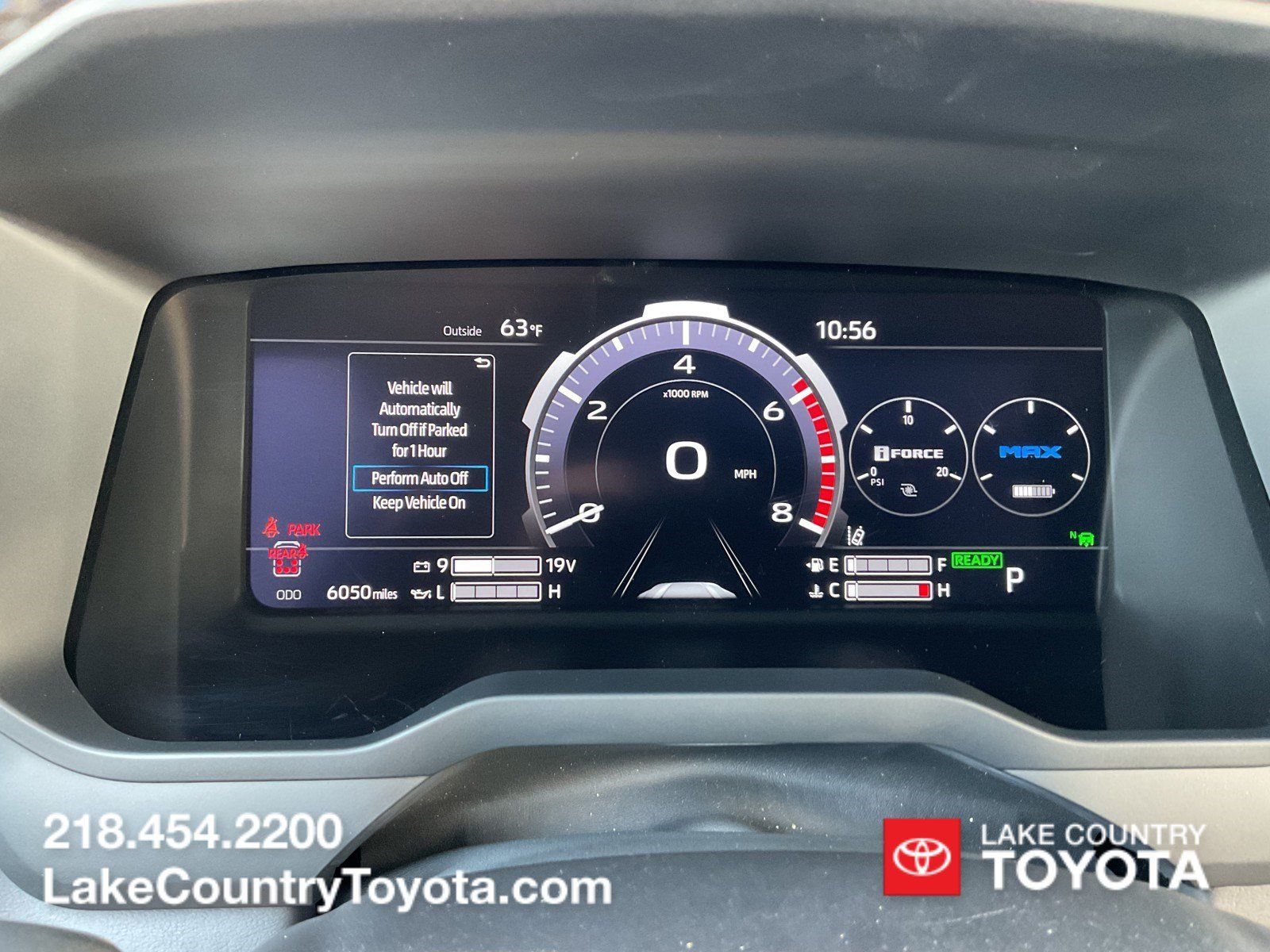 Used 2025 Toyota Sequoia Platinum AWD/4WD image 31