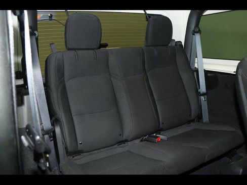 Used 2021 Jeep Wrangler Sport S image 26
