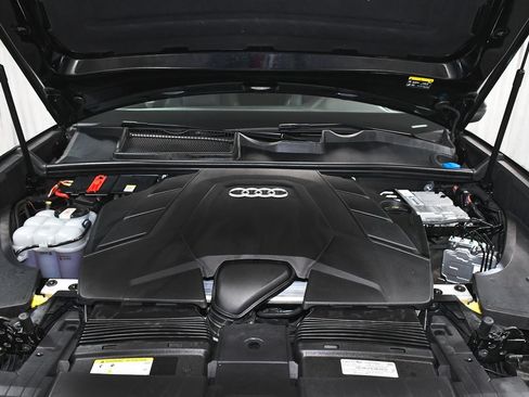 Used 2023 Audi Q8 Premium Plus w/ Premium Plus Package AWD/4WD image 73