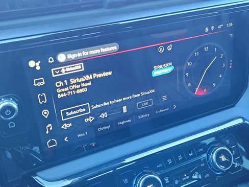 Used 2025 GMC Sierra 1500 AT4 w/ AT4 Premium Package image 18