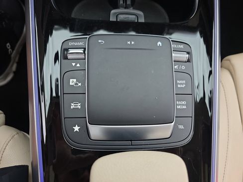 Certified 2022 Mercedes-Benz GLB 250 image 24