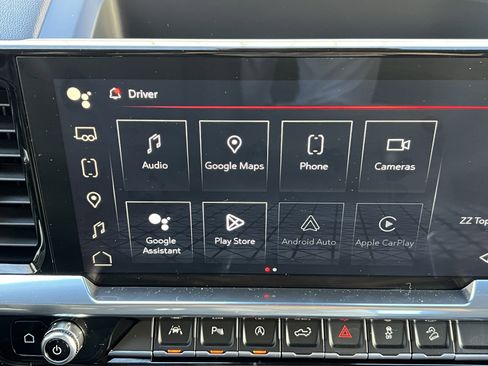 Used 2025 GMC Sierra 1500 Elevation w/ Elevation Premium Package image 11