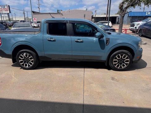 Used 2022 Ford Maverick Lariat image 4