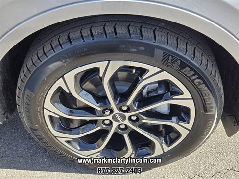 New 2026 Lincoln Nautilus Reserve image 14