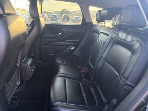 Used 2024 Lincoln Corsair AWD image 27