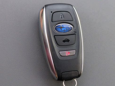 Certified 2025 Subaru Outback Onyx Edition image 34