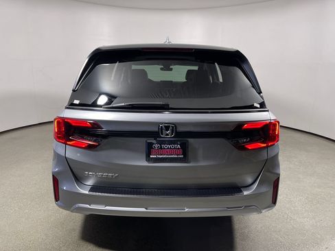 Used 2025 Honda Odyssey EX-L image 4