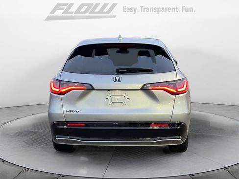 Used 2024 Honda HR-V EX-L image 8