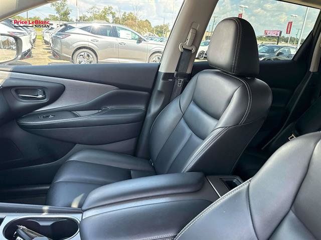 Used 2024 Nissan Murano SV FWD image 15