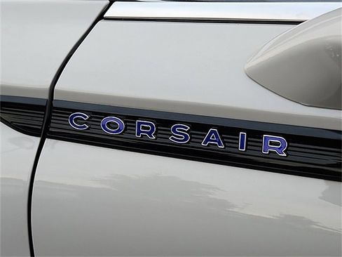 New 2024 Lincoln Corsair Grand Touring image 5