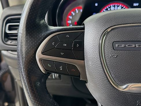 Used 2021 Dodge Durango SXT image 11