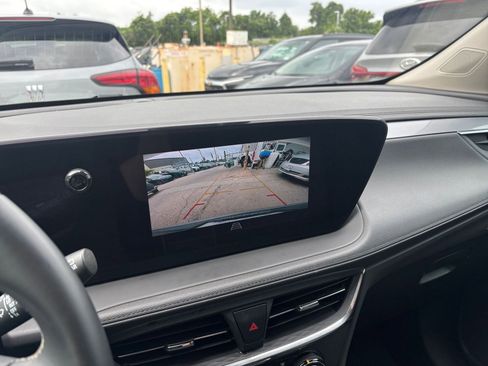 Used 2025 Buick Encore GX Preferred FWD image 22