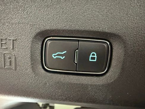 New 2026 Ford Expedition Platinum w/ Stealth Appearance Package image 25