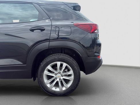Used 2023 Chevrolet TrailBlazer LS AWD/4WD image 22