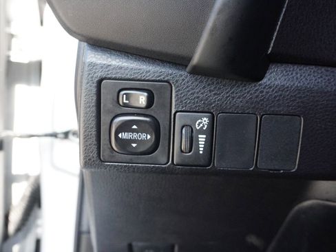 Used 2019 Toyota Corolla SE image 30