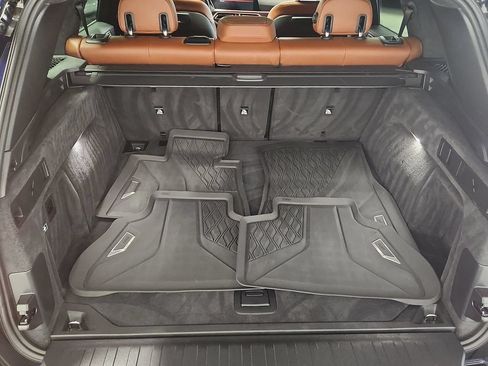 Used 2022 BMW X5 M50i AWD/4WD image 31
