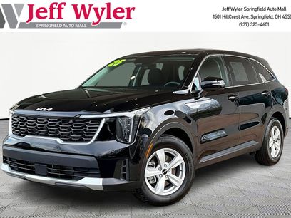 Used 2025 Kia Sorento LX