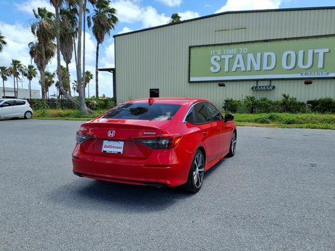Used 2023 Honda Civic Touring image 17