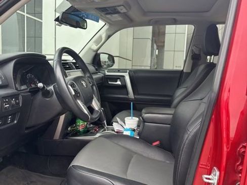 Used 2021 Toyota 4Runner SR5 Premium w/ Moonroof Package AWD/4WD image 6