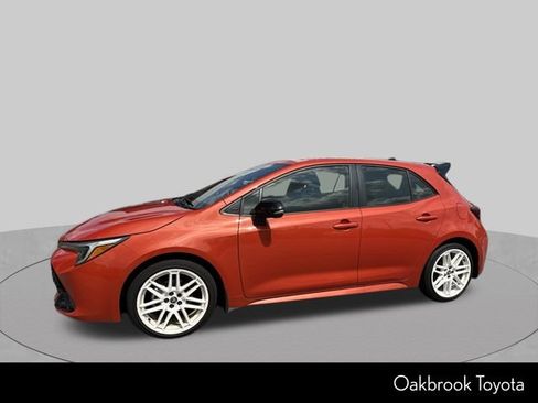 Used 2026 Toyota Corolla SE FWD image 1