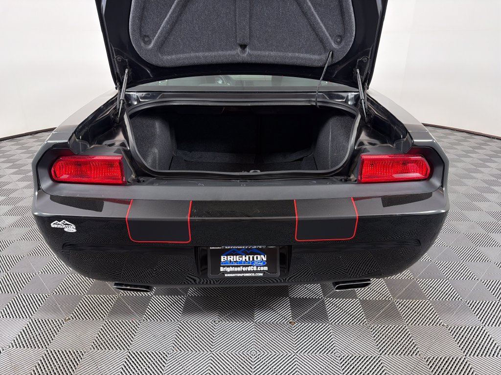 Used 2014 Dodge Challenger R/T w/ Blacktop Package RWD image 20