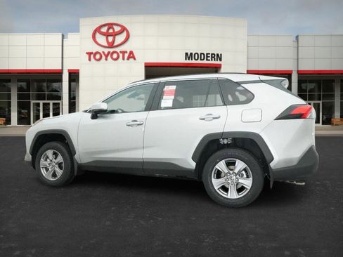 New 2025 Toyota RAV4 XLE image 12