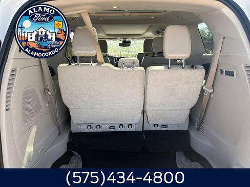 Used 2021 Chrysler Pacifica Limited w/ Premium & Safety Sphere Group AWD/4WD image 23