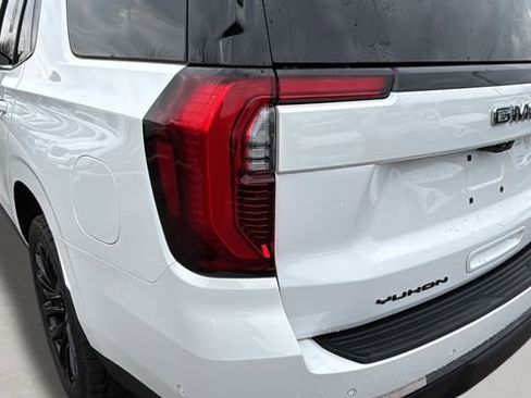 Used 2025 GMC Yukon AT4 Ultimate image 36