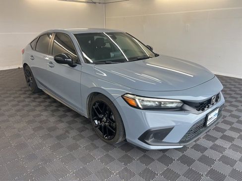 Used 2024 Honda Civic Sport image 2