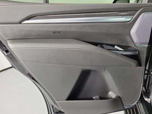 Used 2026 Cadillac Escalade V w/ LPO, Floor Liner Package AWD/4WD image 13